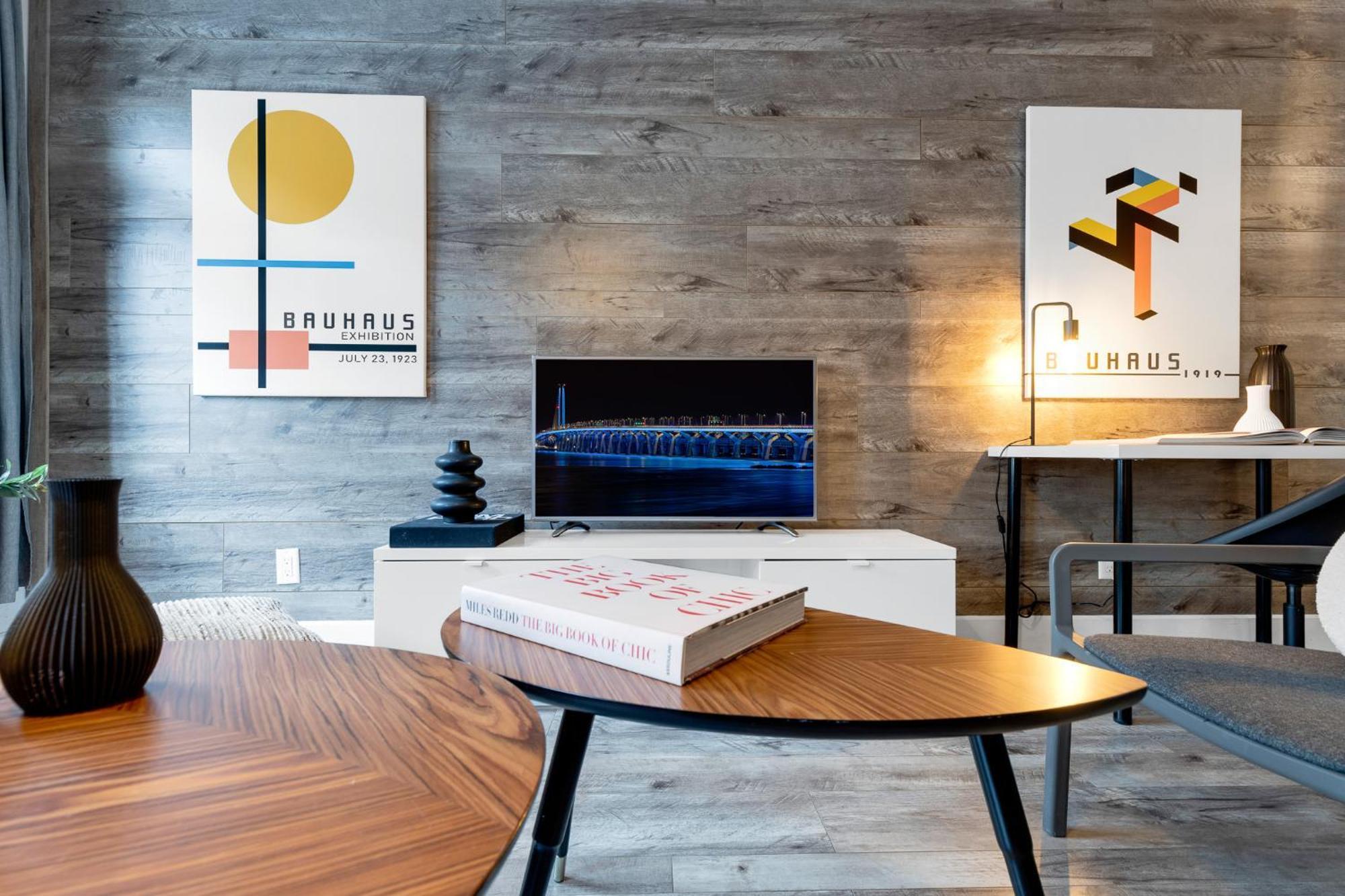 Liv Mtl Urban Aparthotel Montréal Eksteriør bilde