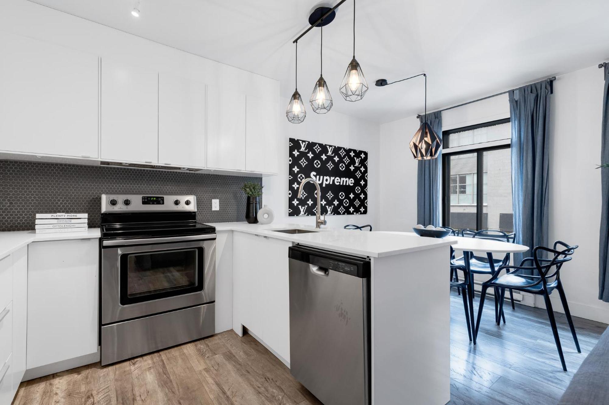 Liv Mtl Urban Aparthotel Montréal Eksteriør bilde